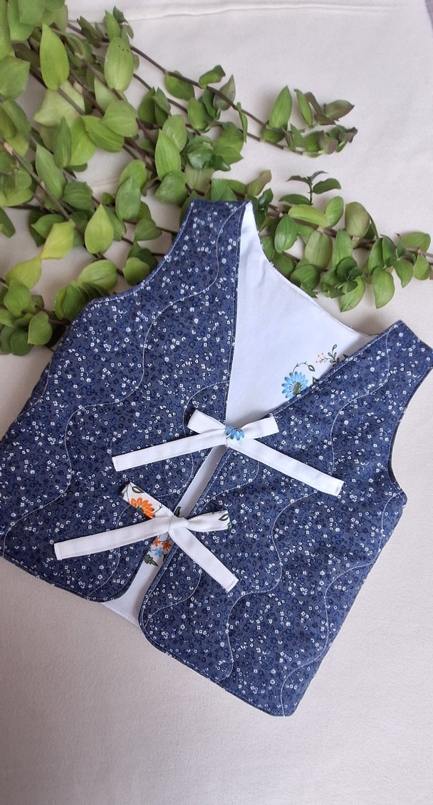 Dolgulu bebek Yeleği - Görsel 2