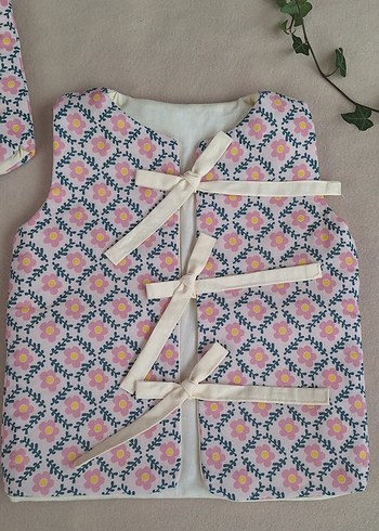 Dolgulu bebek yeleği  - Görsel 2