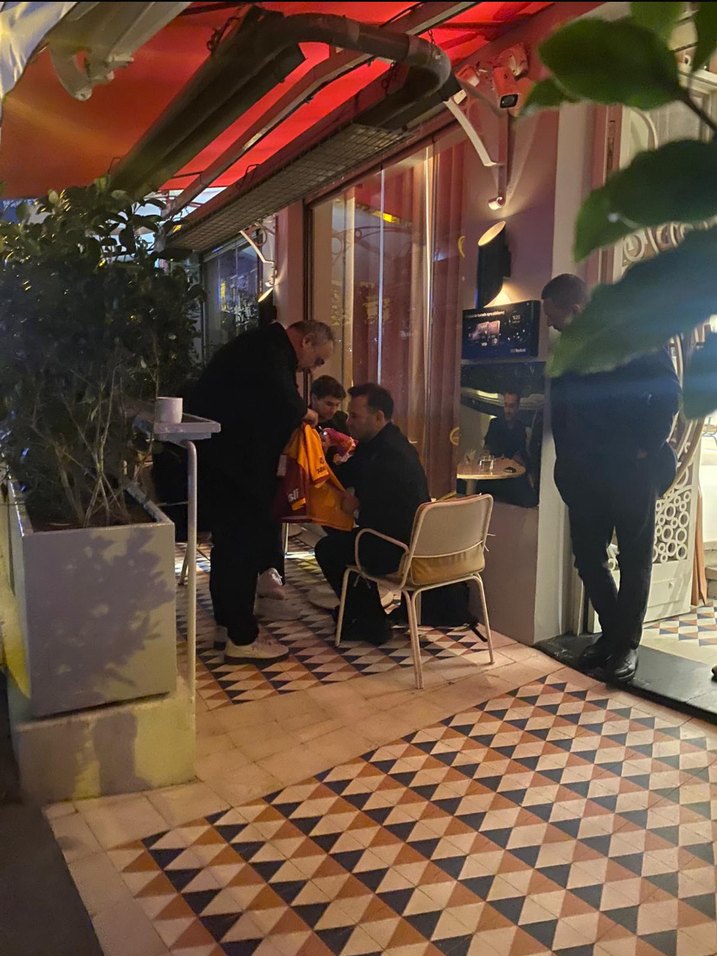 GALATASARAY FORMASI OKAN BURUK İMZALI - Görsel 2