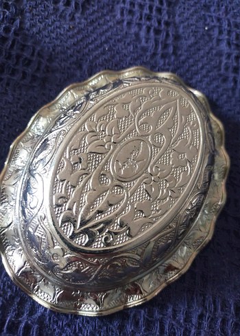 İşlemeli Parlak Gümüş Kapaklı Tabak - Görsel 5