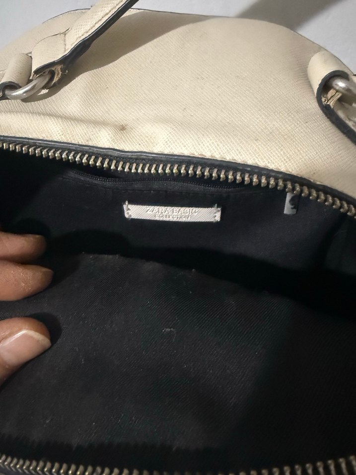 Zara Kadın Beyaz Deri Sırt Çantası - Görsel 3