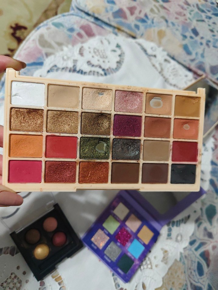 Revolution Sophx Altın Parlak Far Paleti - Görsel 3