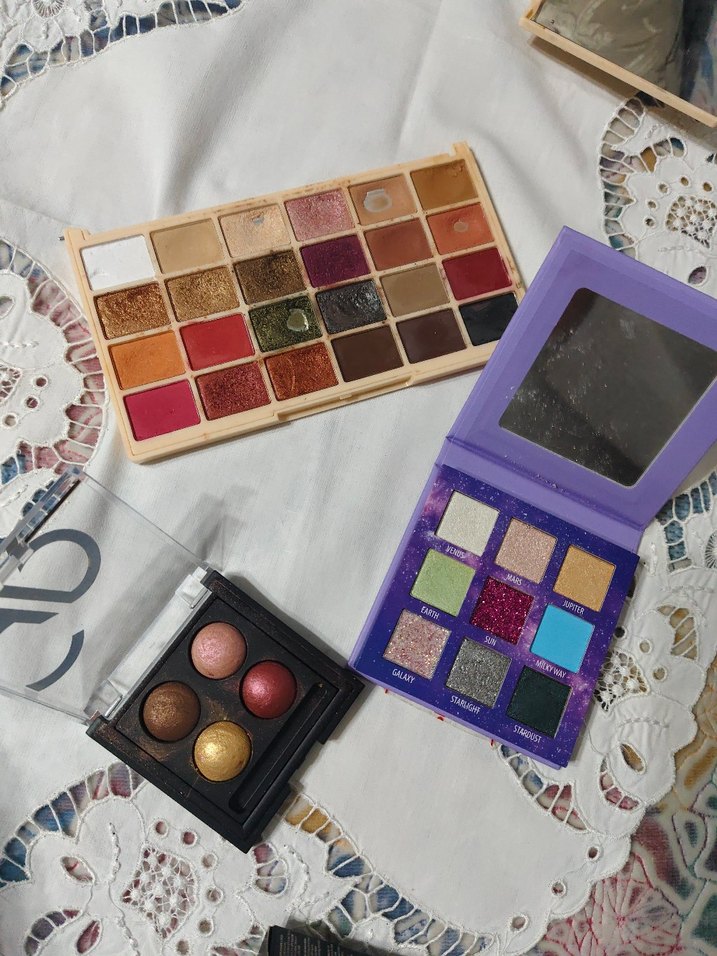 Revolution Sophx Altın Parlak Far Paleti - Görsel 2