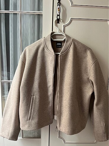 Zara bej ceket