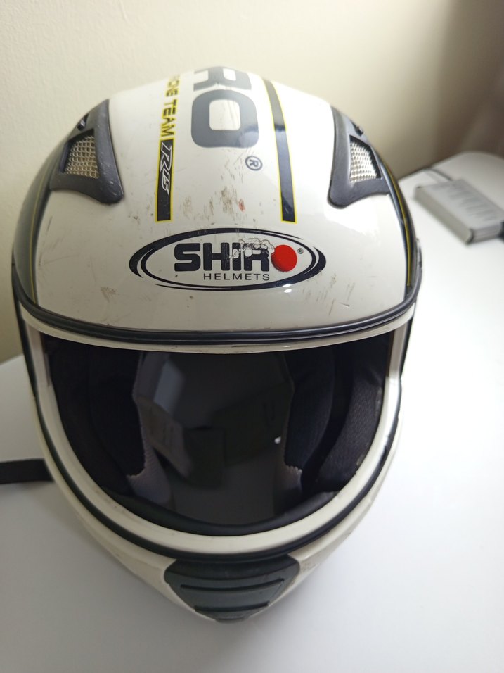 Desenli Beyaz Gri Biker Kask - Görsel 2