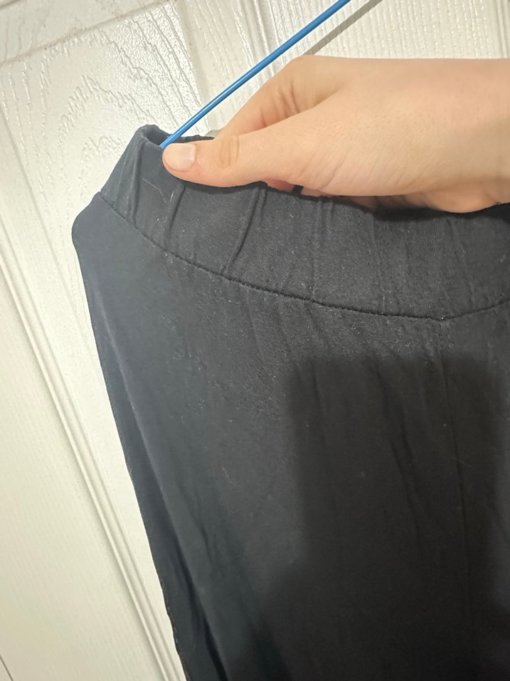 LCW Marka L Beden Siyah Bol Paça Beli Lastikli Rahat Kapri - Görsel 3