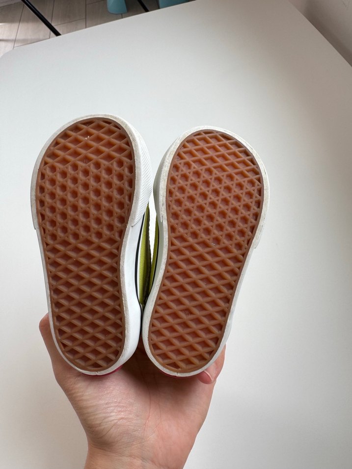 Vans Orjinal ayakkabı 21 numara. - Görsel 3