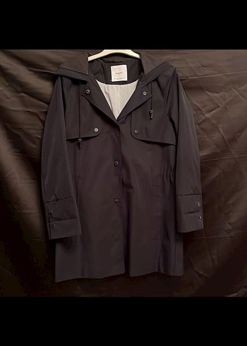 Gri Düğmeli Kadın Yağmurluk Midi Boy - Görsel 3