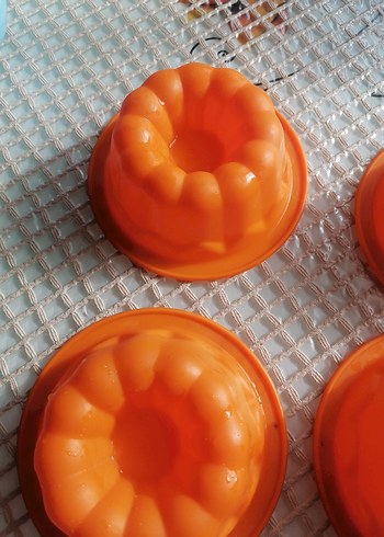 Turuncu Renkli Mini Kek Kalıpları Seti - Görsel 5