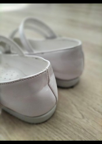 Kız Çocuk Beyaz Tokalı Babet Ayakkabı - Görsel 4