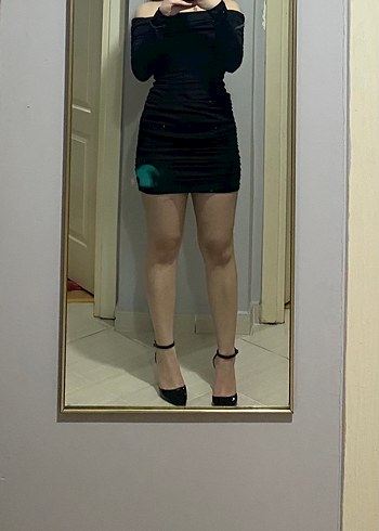 Madonna yaka büzgülü uzun kollu mini elbise - Görsel 4