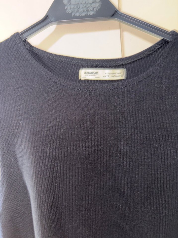 Siyah Mini Kolsuz Kadın Atlet - Görsel 3