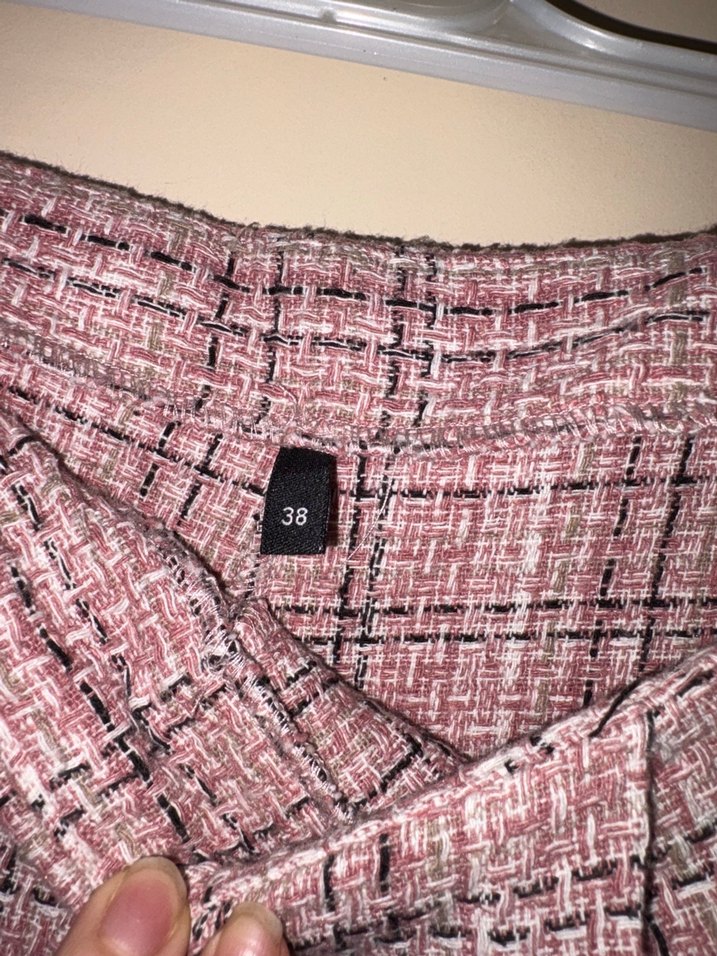 Düğmeli Pembe Mini Etek - Görsel 3