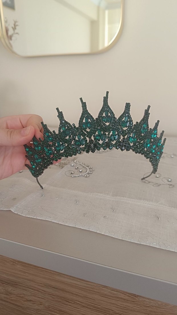 Yeşil Payetli Kadın kına nişan gelin taç - Görsel 2