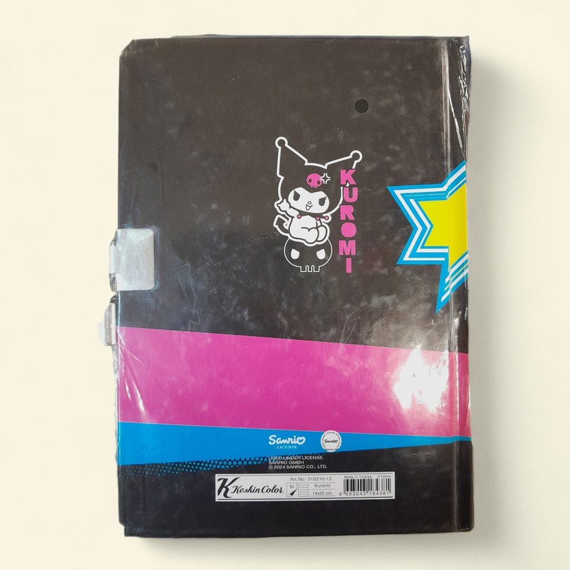 Sanrio Kuromi Çizgili Kilitli Hatıra Defteri - Görsel 3