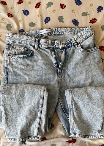 Mavi Büzgülü Rahat Kesim Erkek Kot Pantolon Bershka - Görsel 4