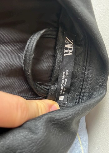 Zara Siyah Deri Biker Ceket, Fermuarlı, Notch Yaka L beden - Görsel 4
