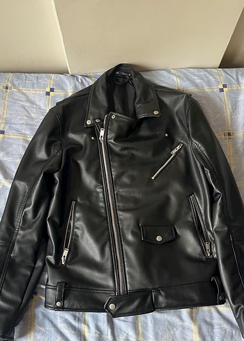 Zara Siyah Deri Biker Ceket, Fermuarlı, Notch Yaka L beden - Görsel 2