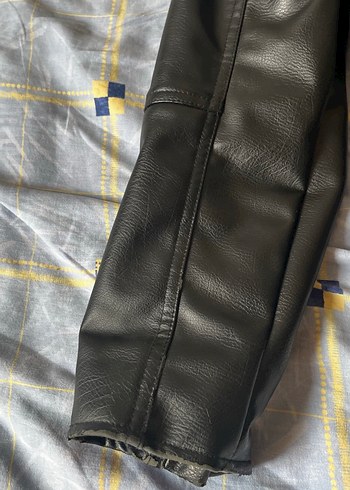 Zara Siyah Deri Biker Ceket, Fermuarlı, Notch Yaka L beden - Görsel 5