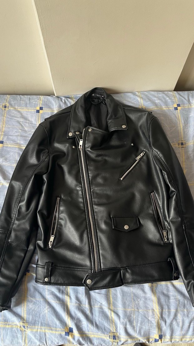 Zara Siyah Deri Biker Ceket, Fermuarlı, Notch Yaka L beden - Görsel 2