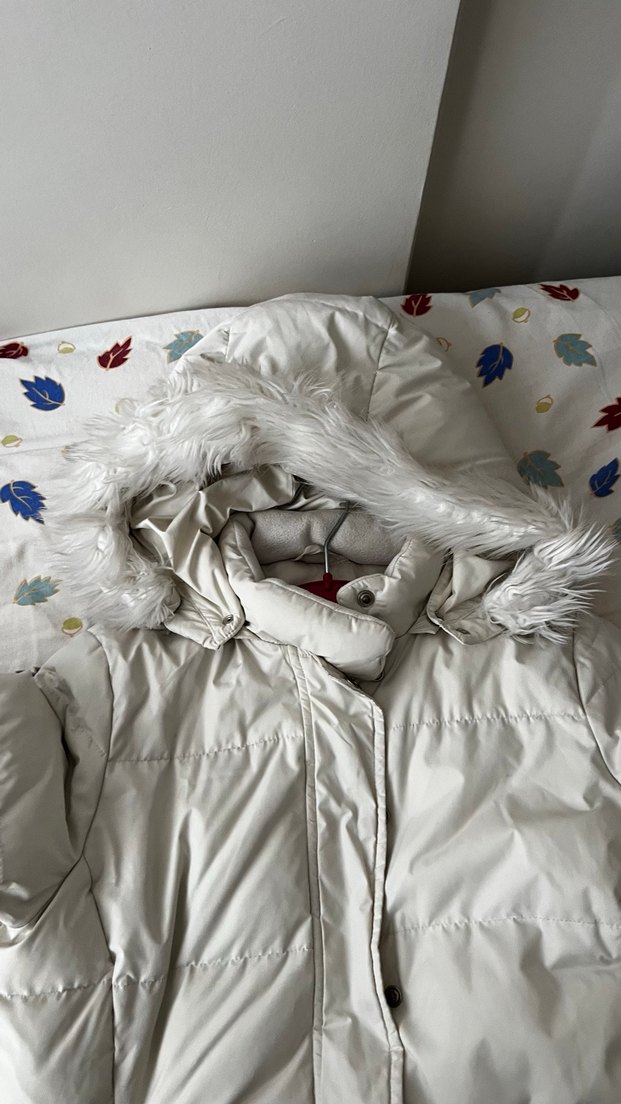 Gri Kürklü Beyaz Kadın Kışlık Mont - Görsel 5