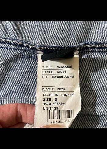Düğmeli Denim Ceket - Görsel 4