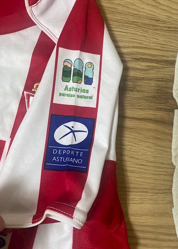 Beyaz Kırmızı Çizgili Kısa Kollu Erkek Forma - Görsel 5