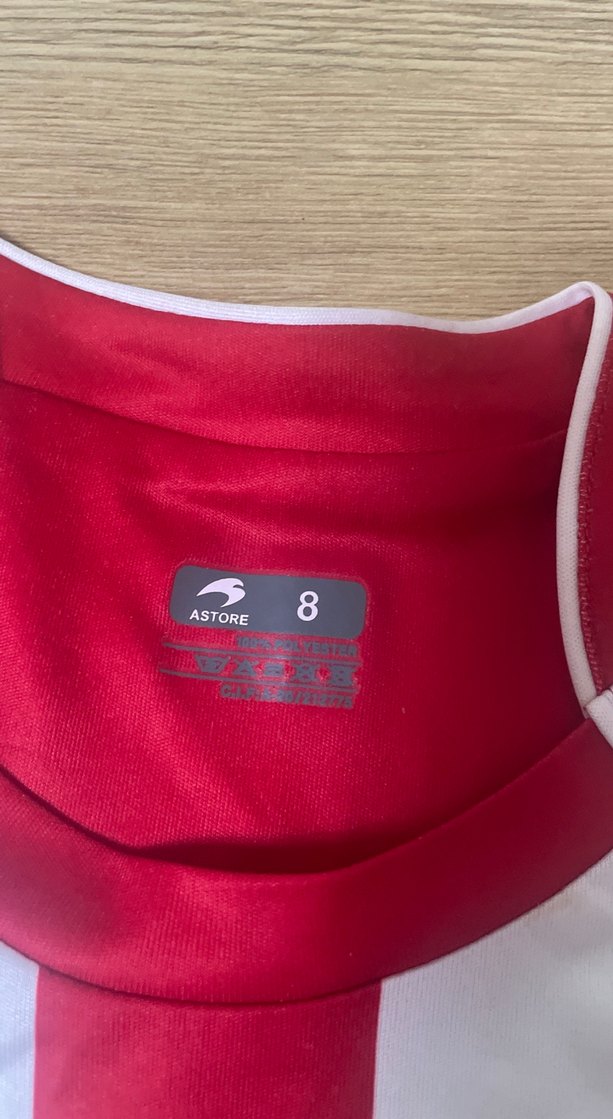 Beyaz Kırmızı Çizgili Kısa Kollu Erkek Forma - Görsel 4