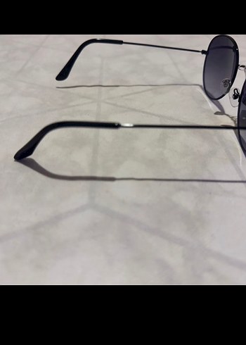 Gri Minimalist Kadın Güneş Gözlüğü - Görsel 3