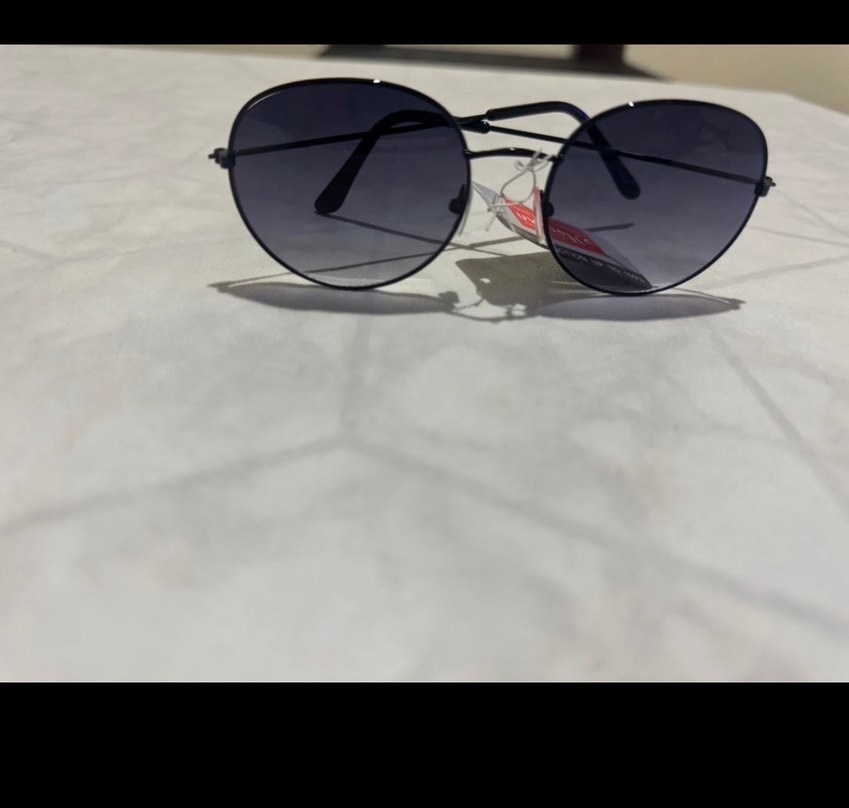 Gri Minimalist Kadın Güneş Gözlüğü - Görsel 4