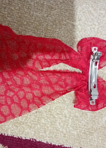 Kırmızı Dokulu Fiyonk Saç Aksesuarı - Görsel 2