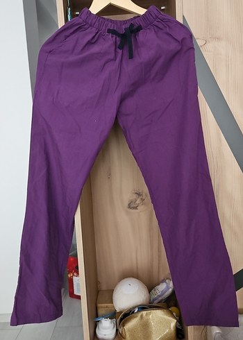 Mor V Yakalı Kadın Forması - Görsel 3