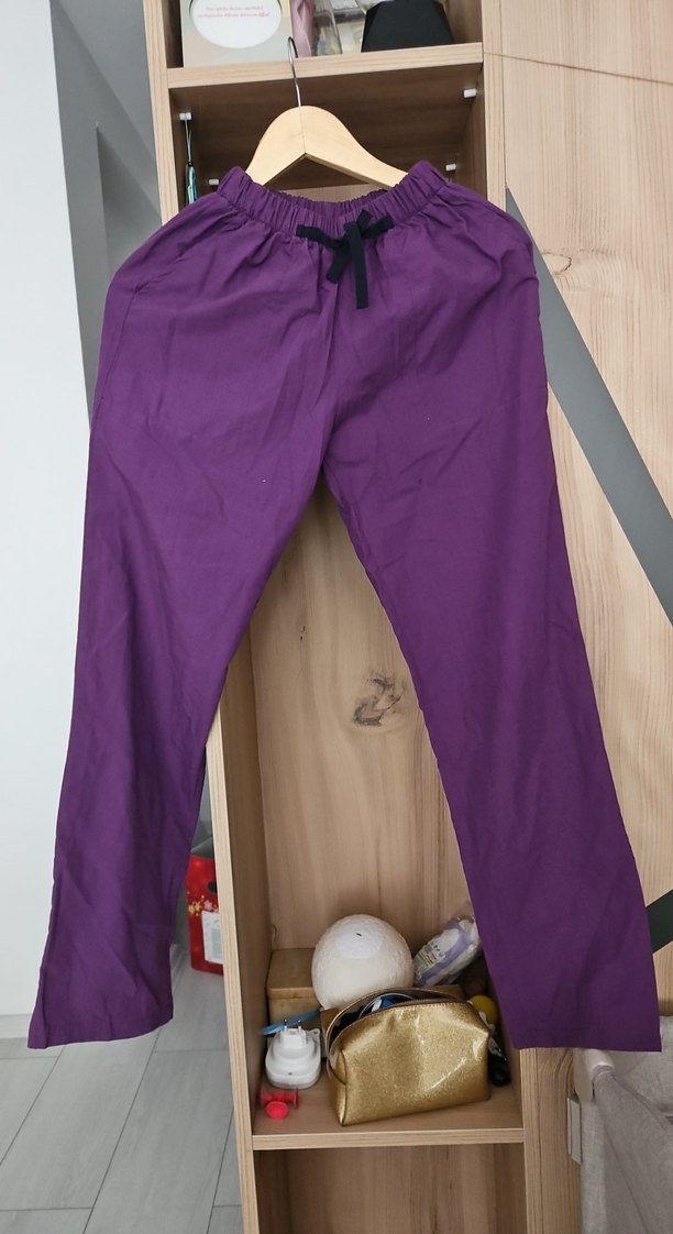 Mor V Yakalı Kadın Forması - Görsel 3