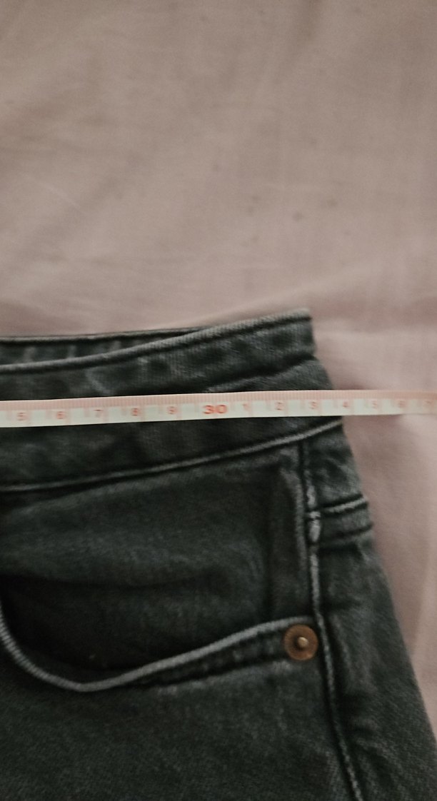 Gri Yırtık Kesim Salaş Kadın Kot Pantolon - Görsel 5