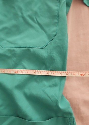 Turkuaz V Yaka Kısa Kollu Midi kadın forması - Görsel 3