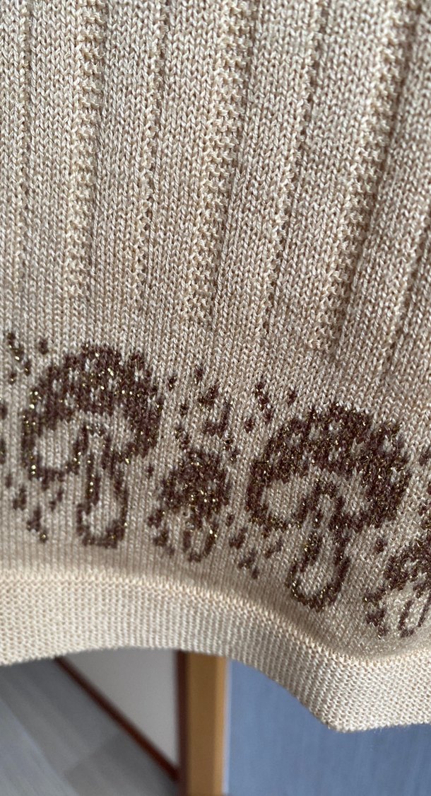 Bej Uzun Kollu Yüksek Yakalı Triko Elbise - Görsel 3