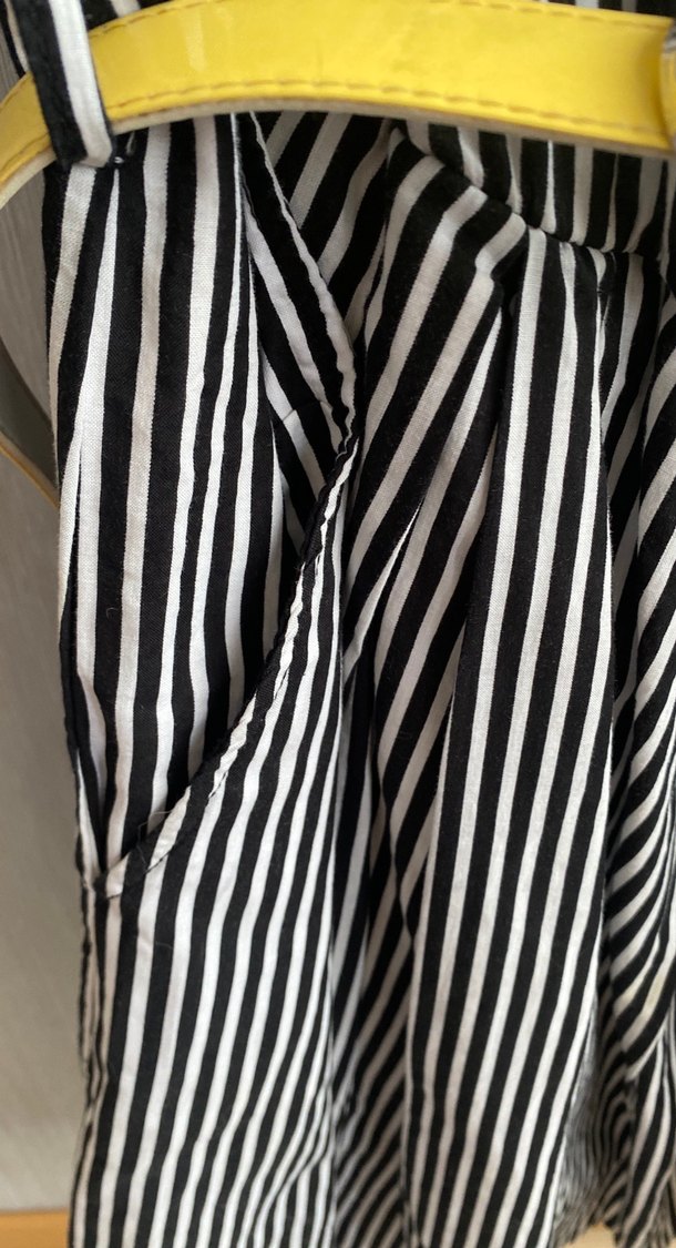 Sarı Düğmeli Çizgili elbise - Görsel 5