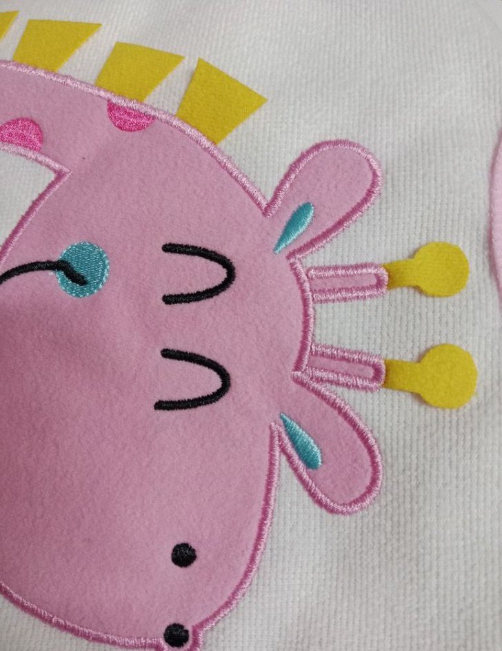 Renkli Nakışlı Bebek Önlüğü - Pembe - Görsel 2