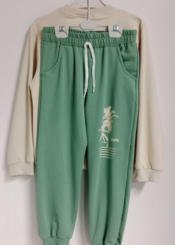 Erkek Çocuk Baskılı Sweatshirt ve Yeşil Eşofman altı - Görsel 2