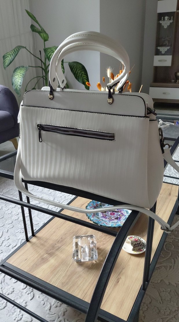 Beyaz Kadın Omuz Çantası - Parisian Stil Marmara temsilidir - Görsel 2