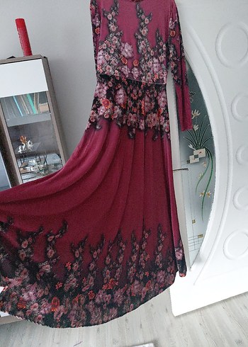 çiçekli kadife elbise - Görsel 3