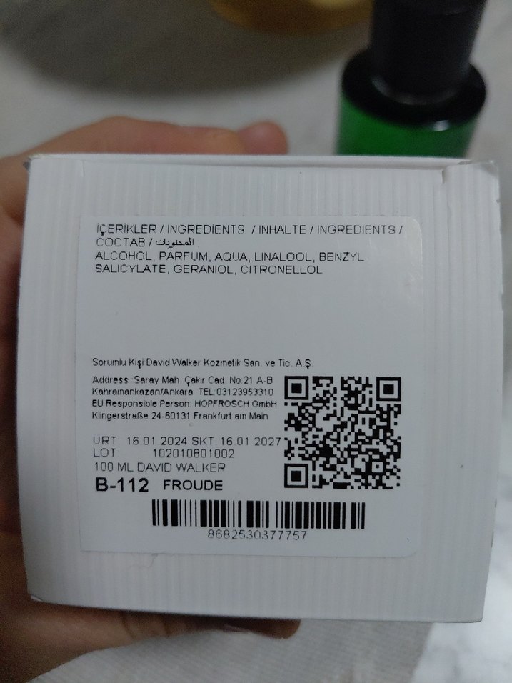 David Walker Yeşil Parfümü 100 ml - Görsel 3