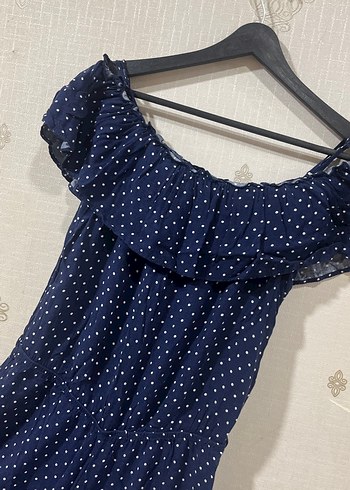 Lacivert Puantiyeli Omuzları Açık Uzun Tulum - Görsel 3