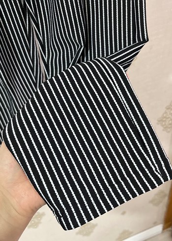 Kadın Siyah Çizgili Pilili Kumaş Pantolon - Görsel 4