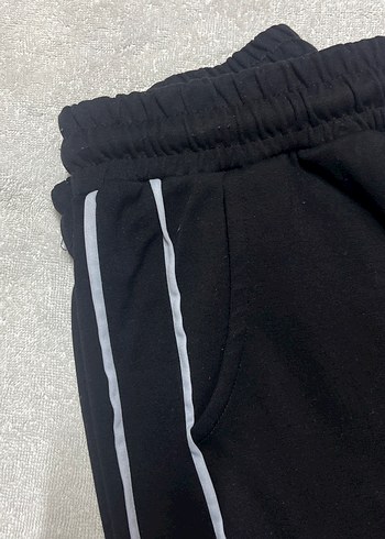 Siyah Kadın Rahat Kesim Eşofman Altı - Görsel 4