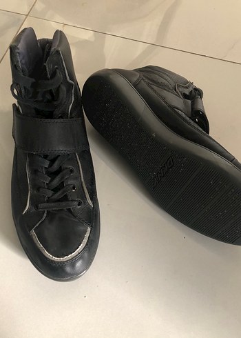 DKNY ERKEK SİYAH AYAKKABI (11) - Görsel 2