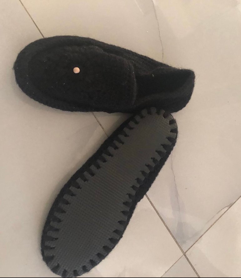 Düğmeli Siyah Örgü Kadın Terlik (38) - Görsel 4