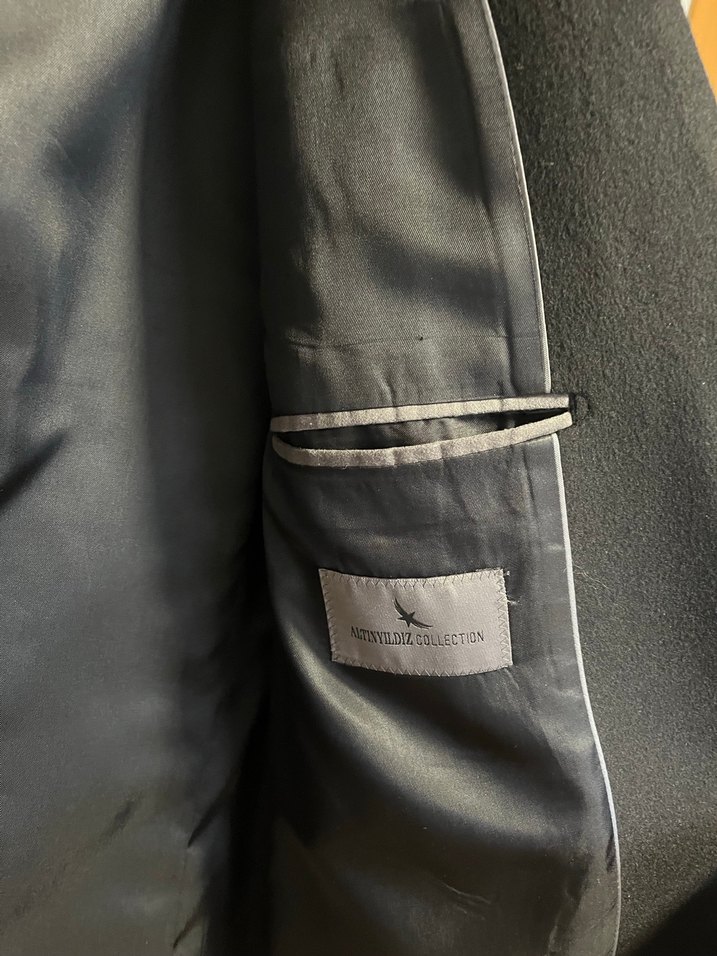 Altınyıldız İtalyan Kumaş Siyah Klasik Kaban - Görsel 3