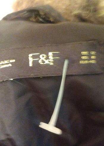 Siyah kadın kaban - Görsel 3