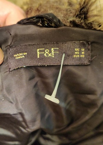 Siyah kadın kaban - Görsel 2